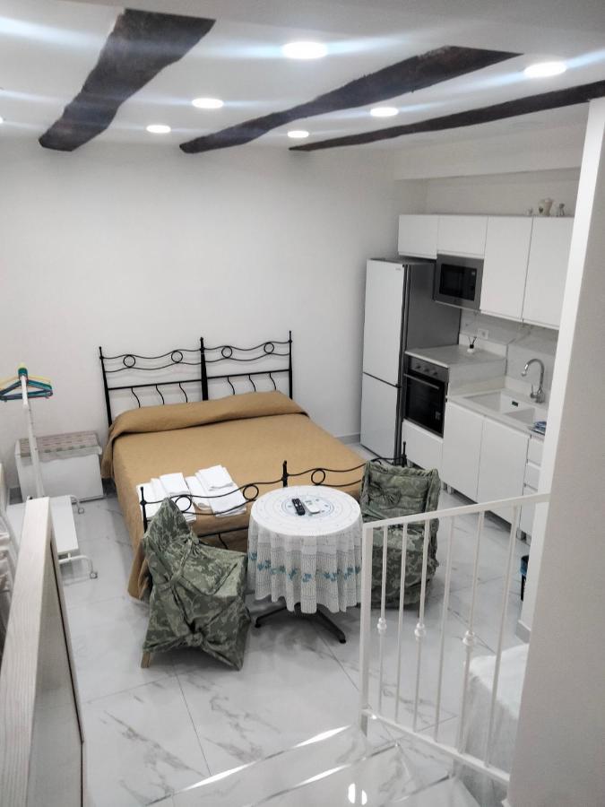 Casa Luisa Daire Napoli Dış mekan fotoğraf